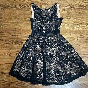 City Stufio, jrs size 3 black lace semi-formal dress